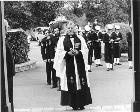 6CONSTTMAY1983FUNERAL